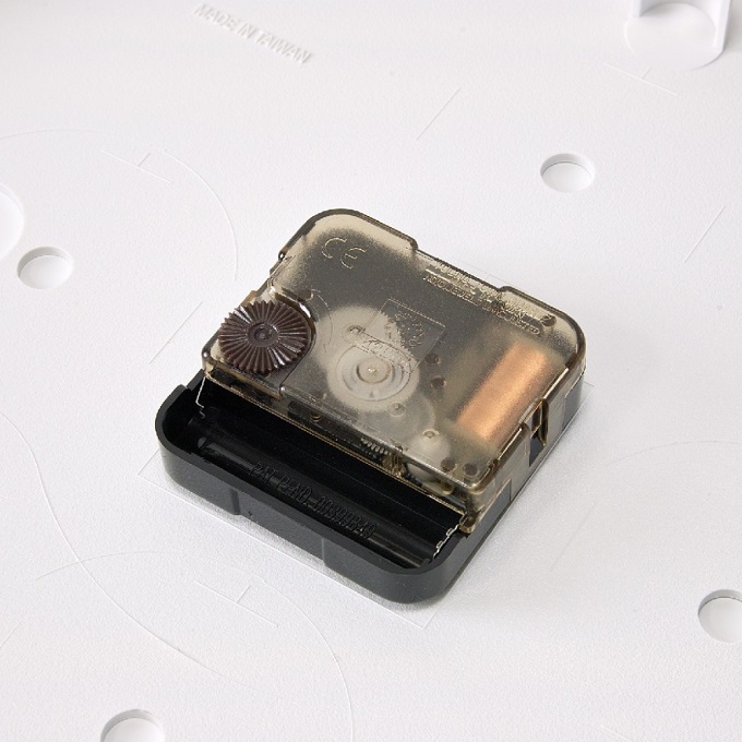 SPICE EDGE 壁掛け時計 FUTURISTIC