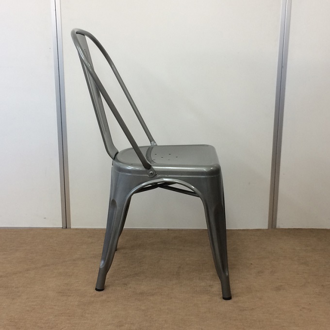 “メタルチェア”