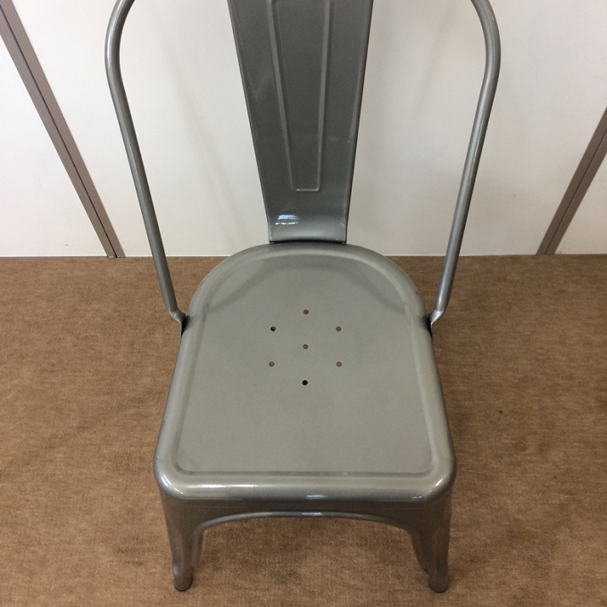 “メタルチェア”