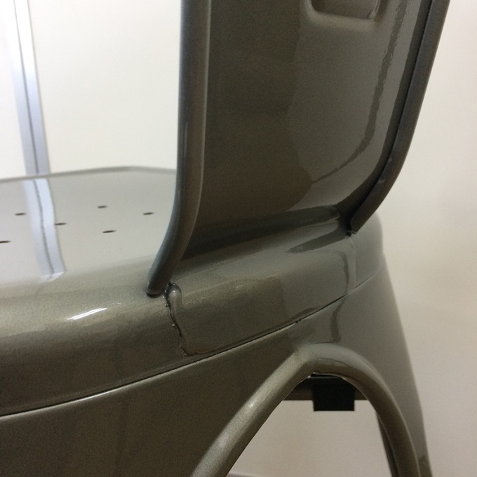 “メタルチェア”