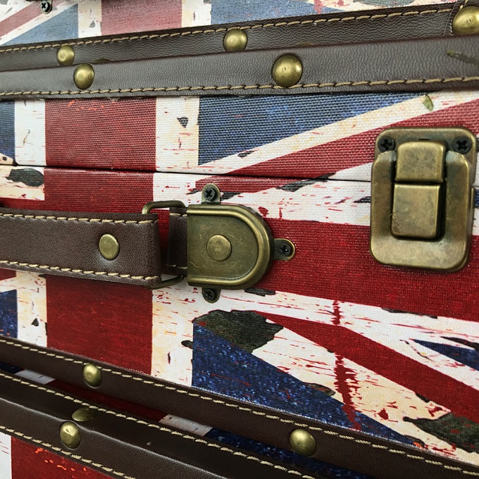 “トランクケース”