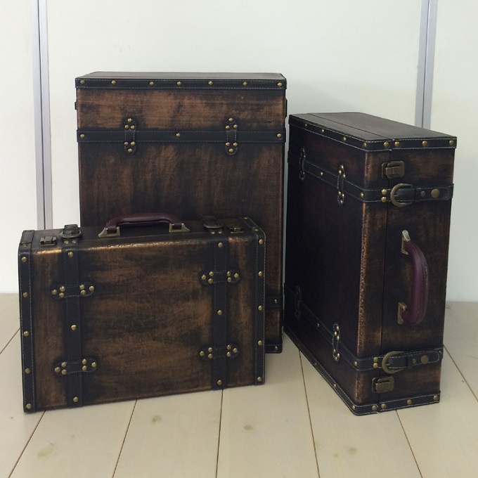 “トランクケース”