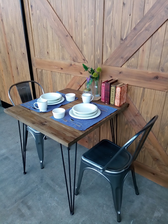 “カフェテーブル”