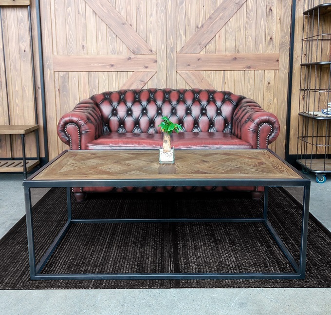 “コーヒーテーブル”