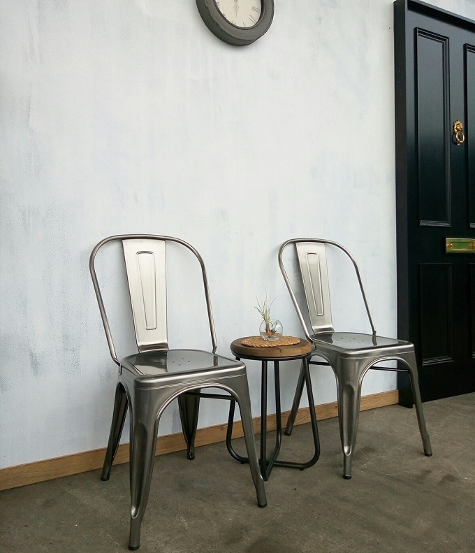 “メタルチェア”