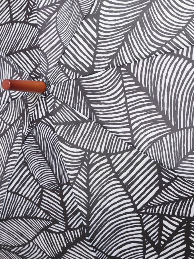 “アフリカン柄傘”