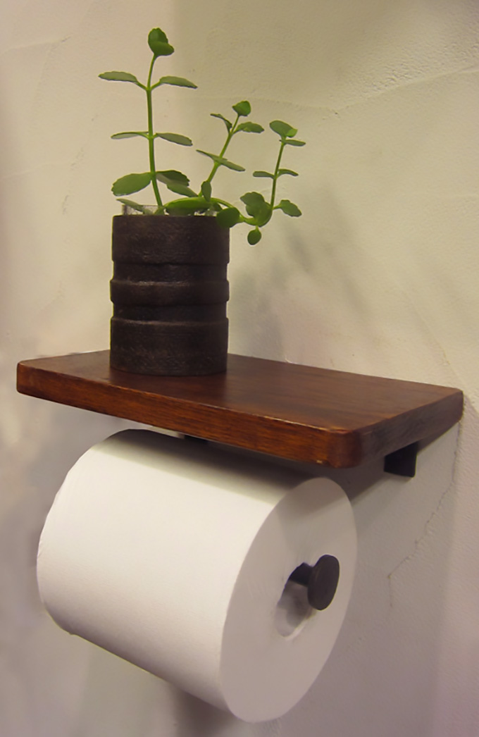 “トイレットペーパーホルダー”